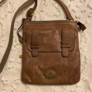Fossil crossbody.